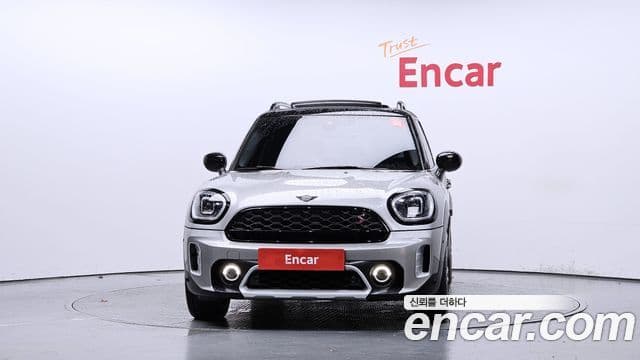 MINI Cooper S Countryman 3