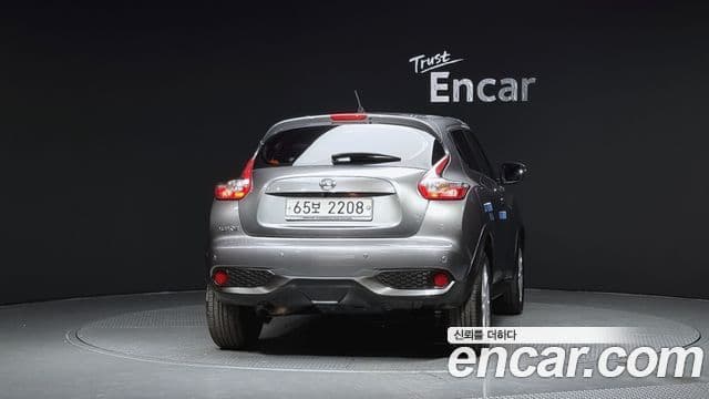 Nissan Juke 4