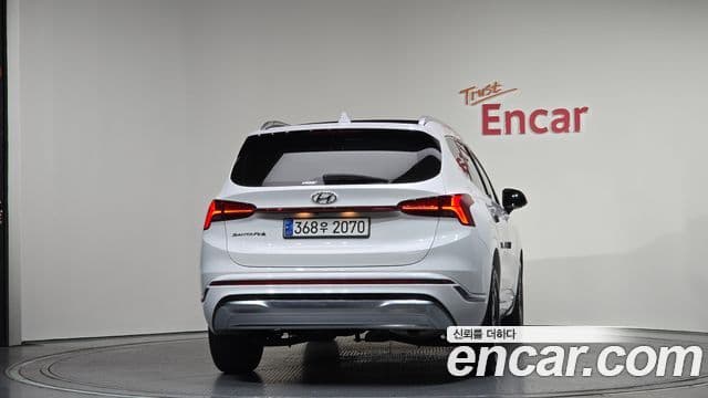 Hyundai The New Santa Fe 3