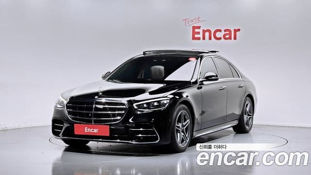 Mercedes-Benz S-Class W223 1