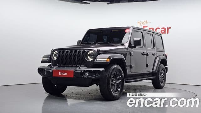 Jeep Wrangler (JL) — 1