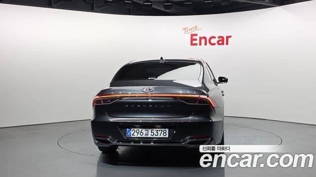 Hyundai The New Grandeur IG 4