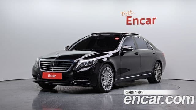 Mercedes-Benz S-Class W222