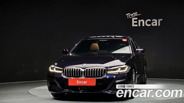 BMW 5 Series (G30) 2