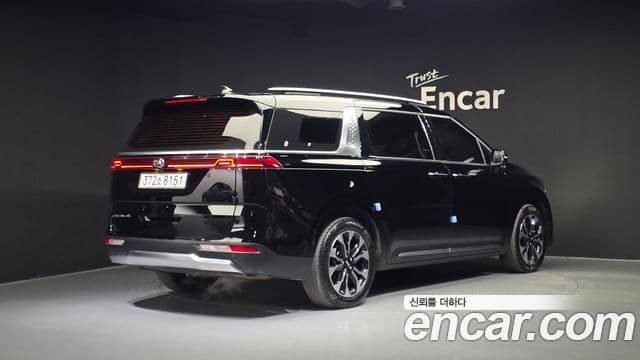 Kia Carnival 4th Gen 2