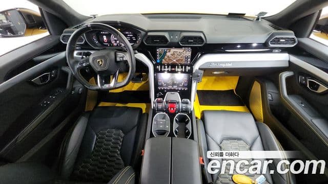 Lamborghini 우루스 4