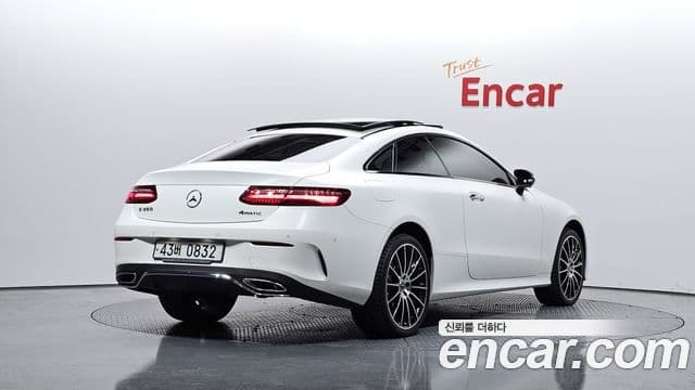 Mercedes-Benz E-Class W213 2