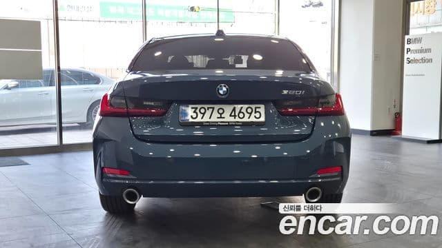 BMW 3 Series (G20) 3