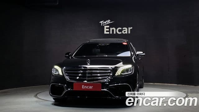 Mercedes-Benz S-Class W222 3