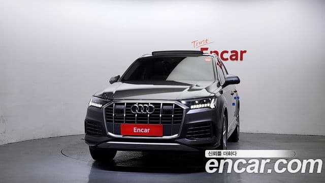 Audi Q7 (4M) 3