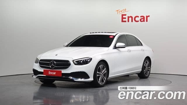 Mercedes-Benz E-Class W213 1