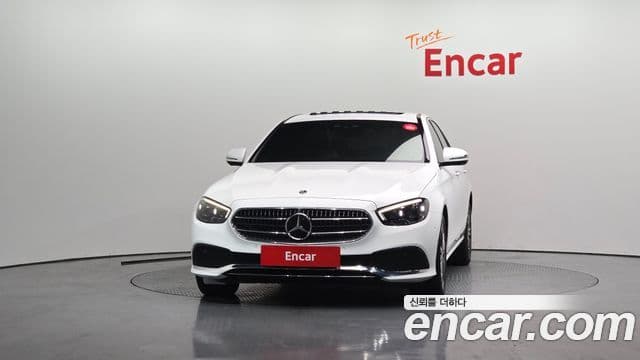 Mercedes-Benz E-Class W213 3