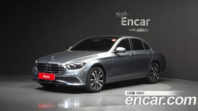 Mercedes-Benz E-Class W213 1