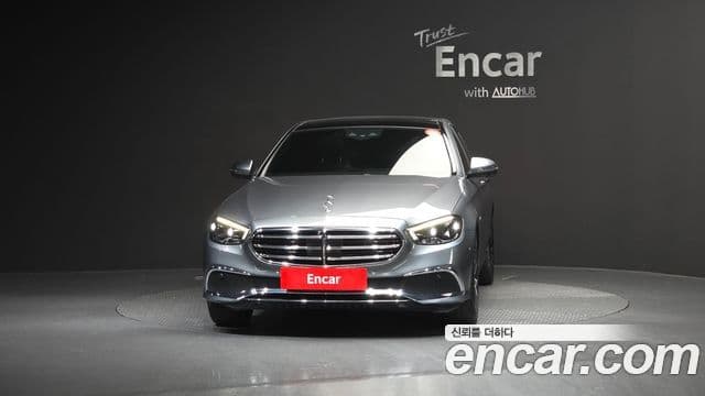 Mercedes-Benz E-Class W213 3