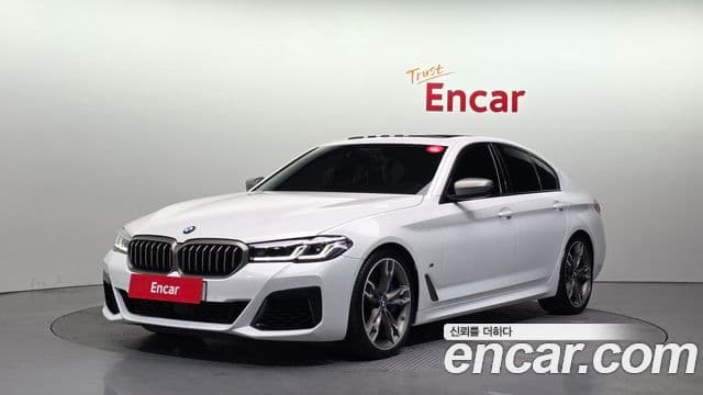 BMW 5 Series (G30)