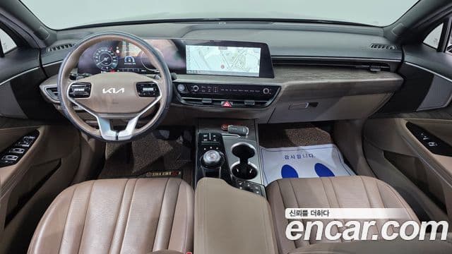 Kia K8 4