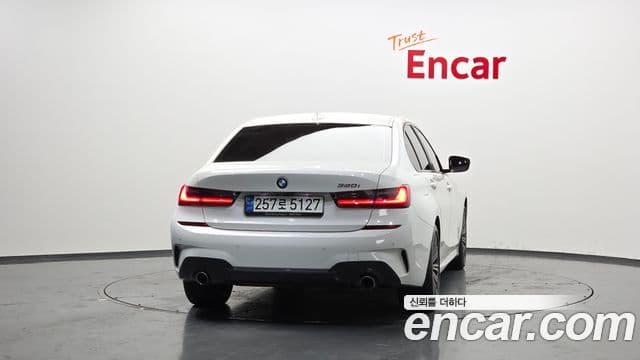 BMW 3 Series (G20) 3