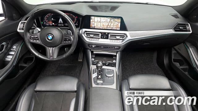 BMW 3 Series (G20) 4