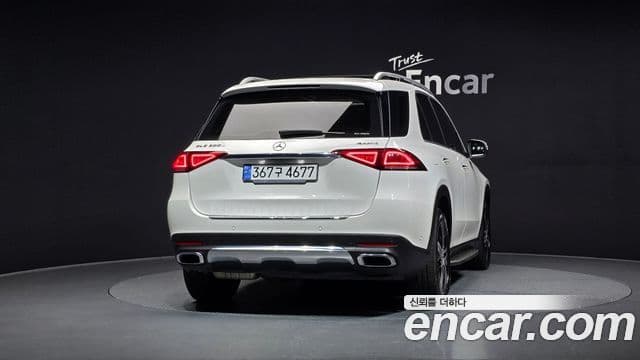 Mercedes-Benz GLE-Class W167 3