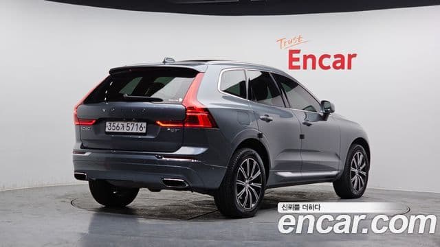 Volvo XC60 2nd Gen 2