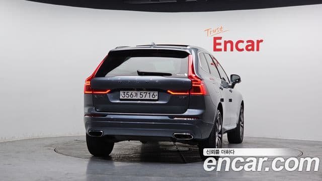 Volvo XC60 2nd Gen 4