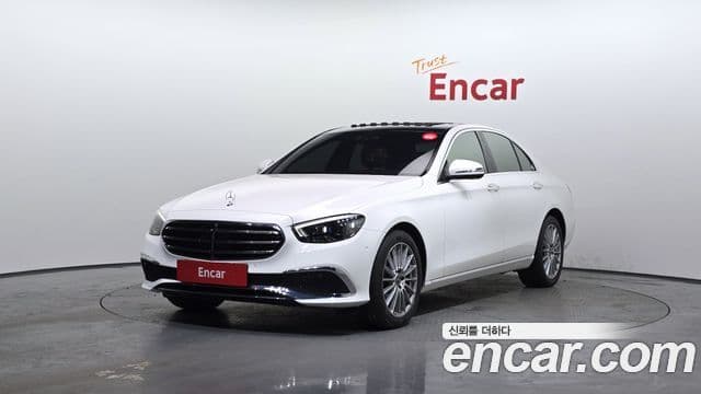 Mercedes-Benz E-Class W213 1