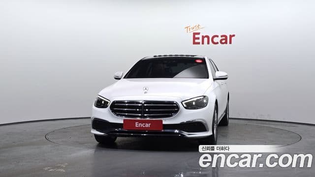 Mercedes-Benz E-Class W213 3