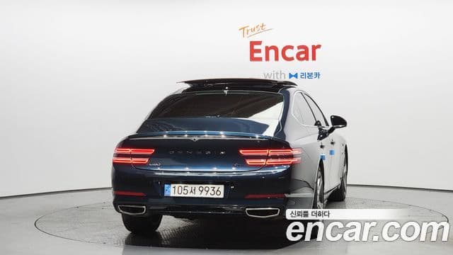 Genesis G80 (RG3) 4