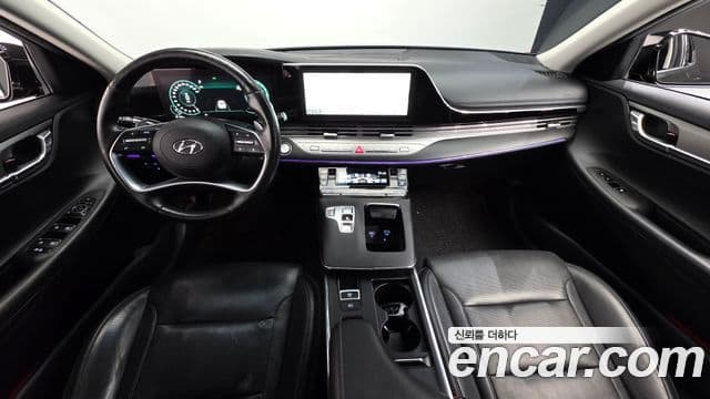 Hyundai The New Grandeur IG Hybrid 4