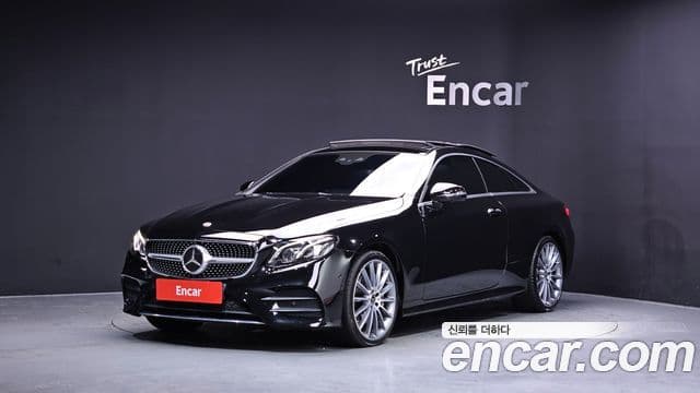 Mercedes-Benz E-Class W213 1