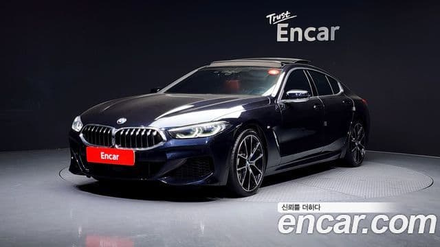 BMW 8 Series (G15)