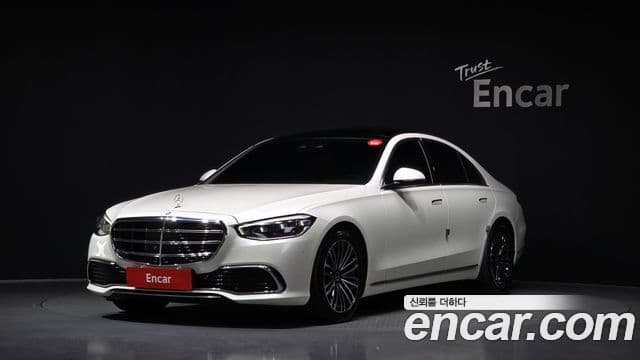 Mercedes-Benz S-Class W223 1