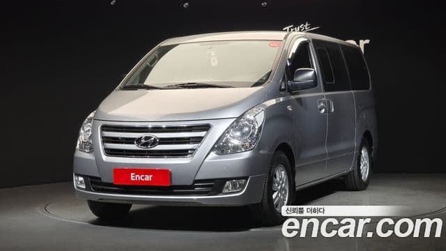 Hyundai Grand Starex 1