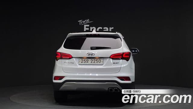 Hyundai Santa Fe The Prime 4