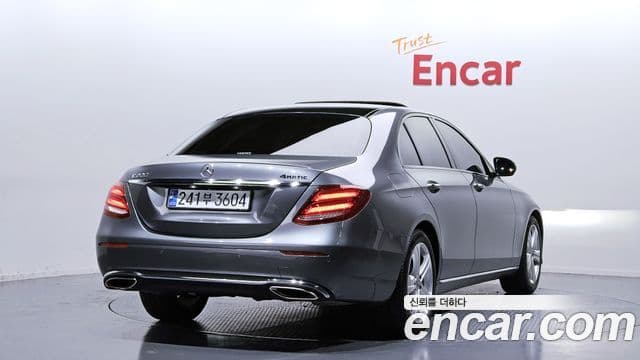 Mercedes-Benz E-Class W213 2