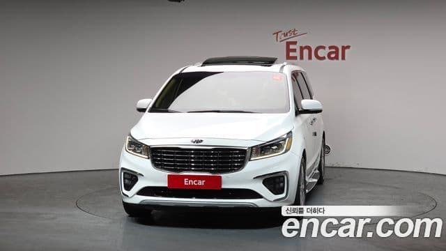 Kia The New Carnival 3