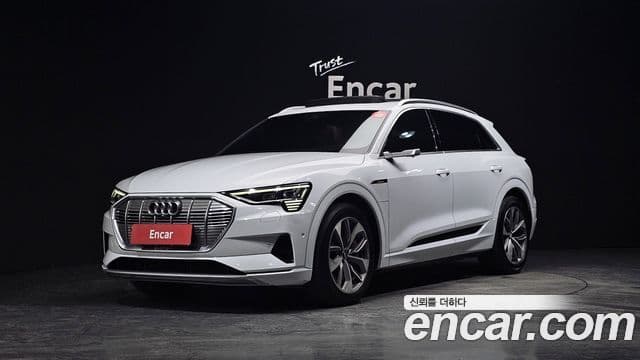 Audi e-tron 1