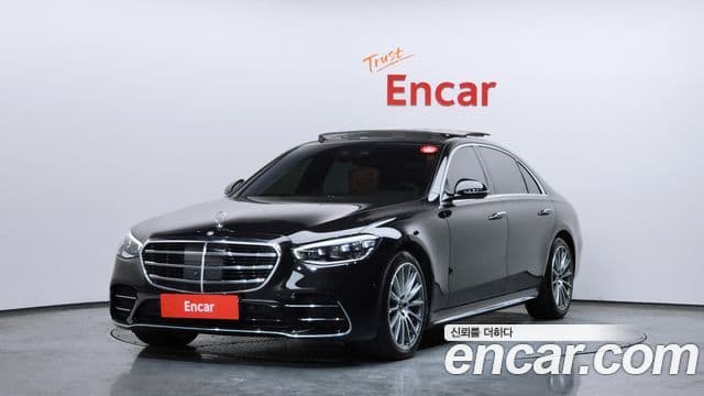 Mercedes-Benz S-Class W223 1