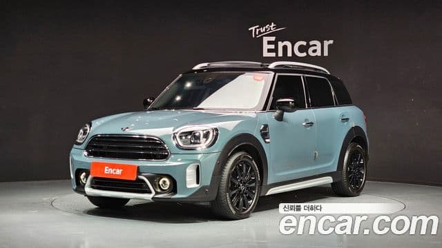 MINI Cooper Countryman 1