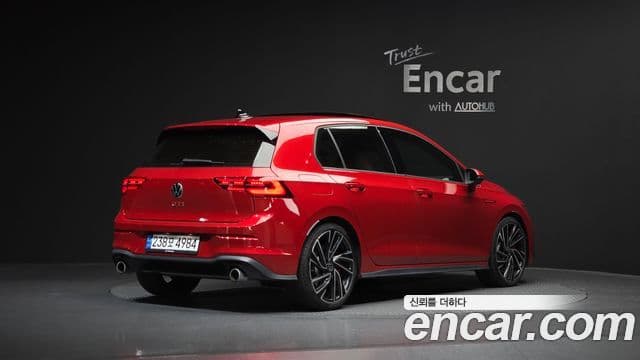 Volkswagen Golf 8th Gen 2