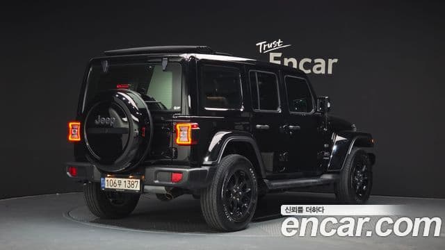Jeep Wrangler (JL) 2