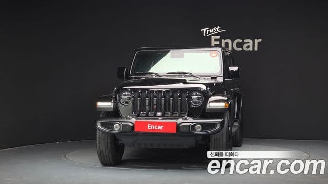 Jeep Wrangler (JL) 3