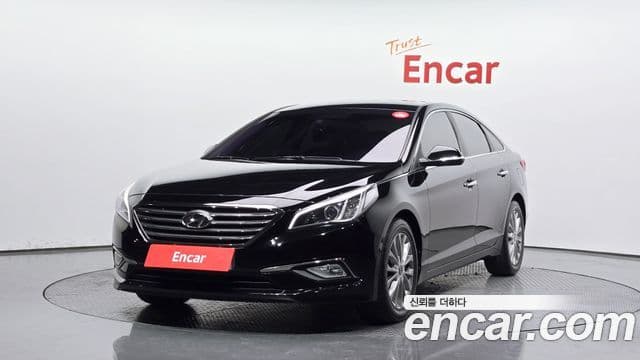 Hyundai LF Sonata