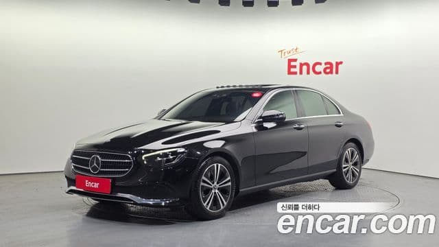 Mercedes-Benz E-Class W213 1