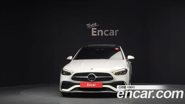 Mercedes-Benz C-Class W206 3