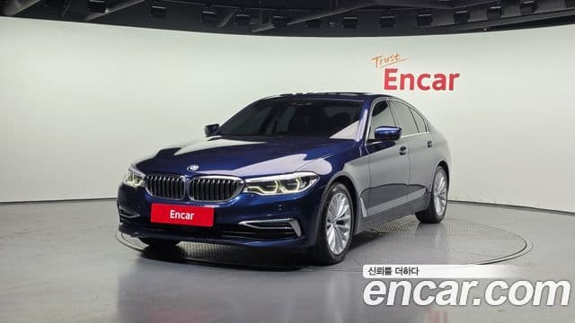 BMW 5 Series (G30)