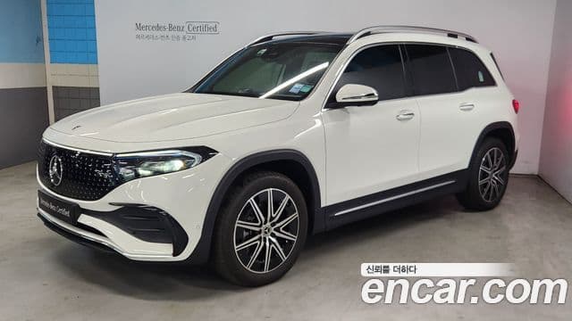 Mercedes-Benz EQB X243 1