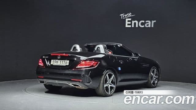 Mercedes-Benz SLC-Class R172 2