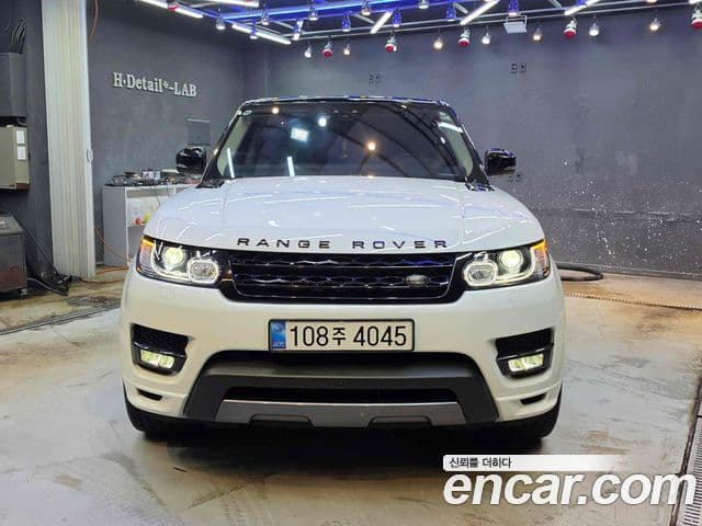 Land Rover Range Rover Sports 2nd Gen — 1