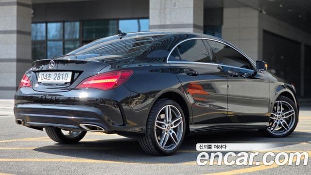 Mercedes-Benz CLA-Class C117 4